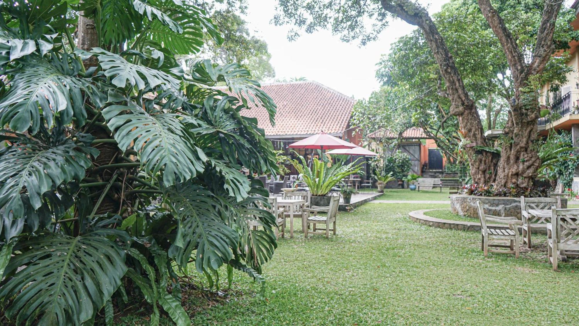 Kayu Arum Resort Salatiga Exterior photo