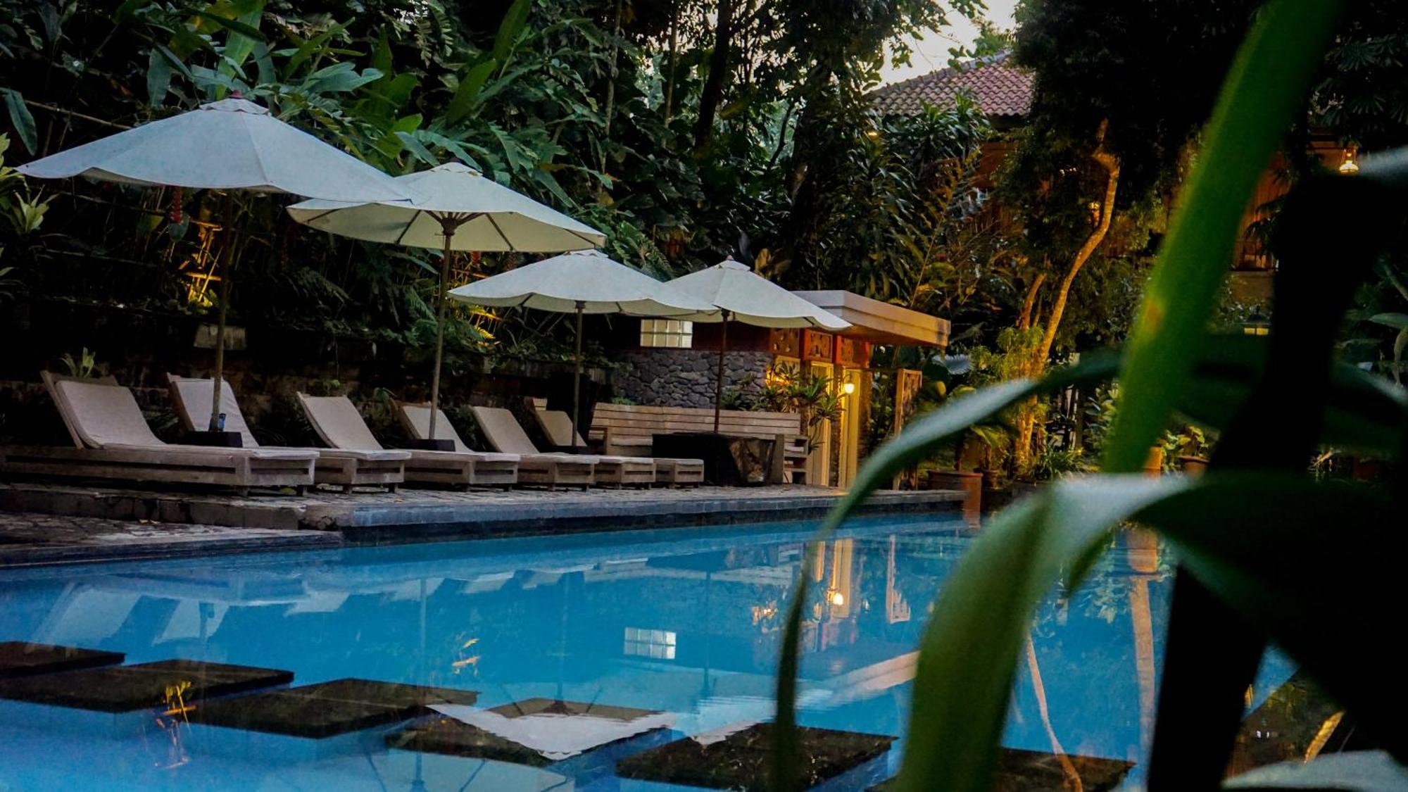 Kayu Arum Resort Salatiga Exterior photo