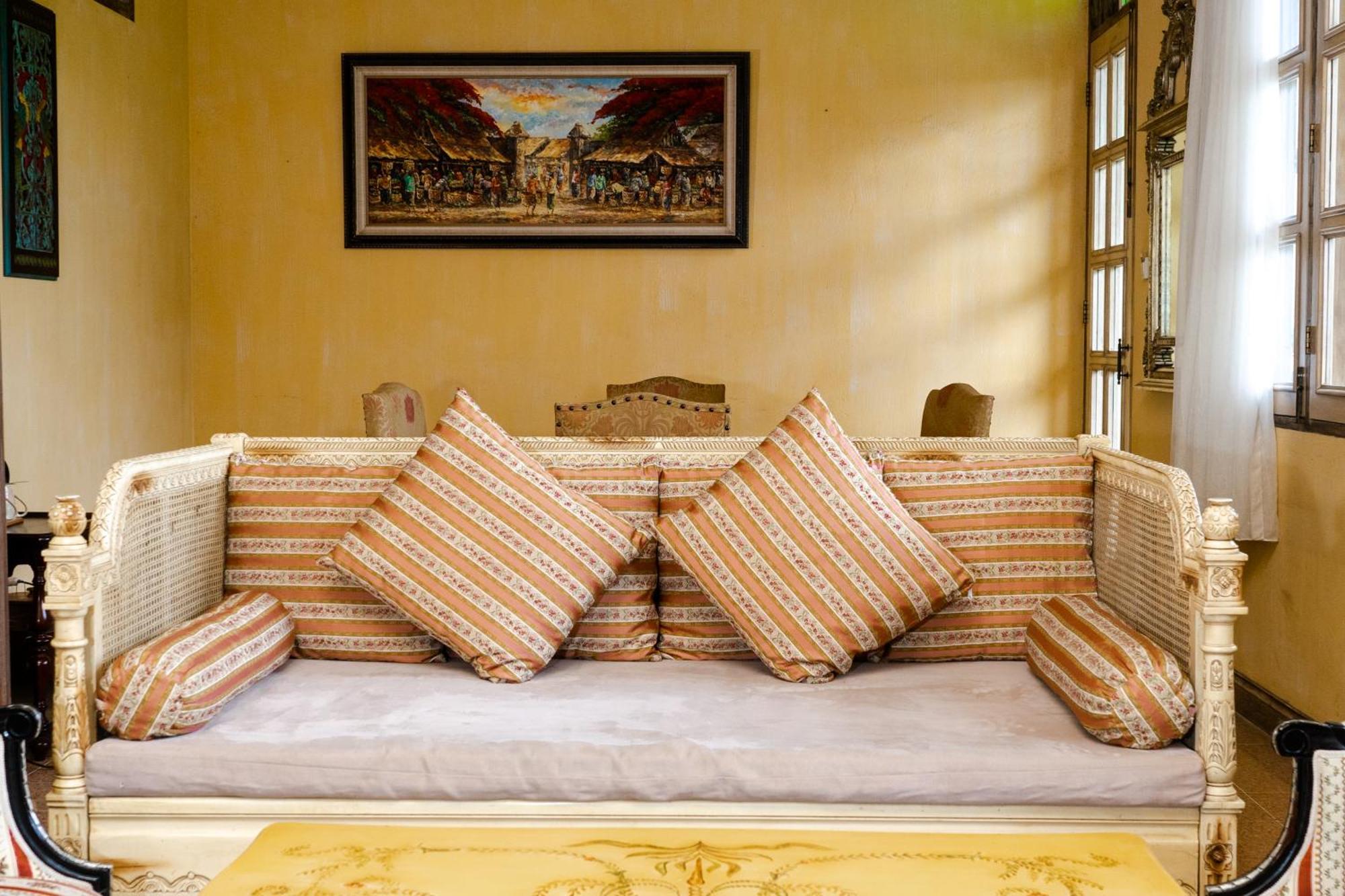 Kayu Arum Resort Salatiga Exterior photo